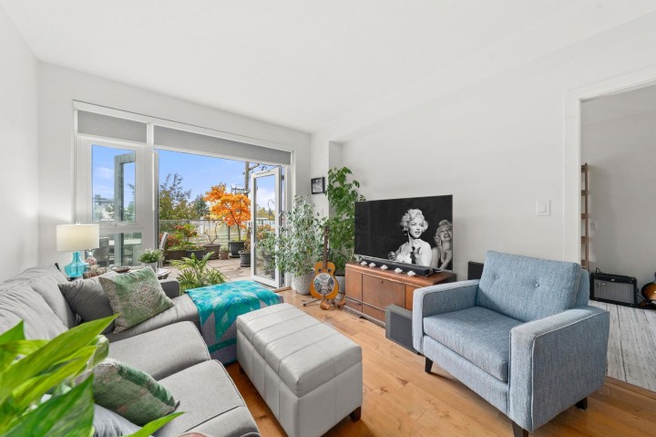 Photo 4 at 205 - 4083 Cambie Street, Cambie, Vancouver West