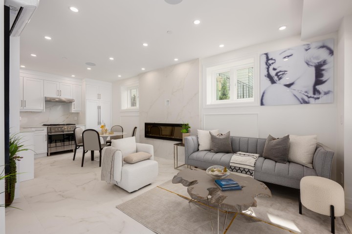 Photo 1 at 2016 W 15th Avenue, Kitsilano, Vancouver West