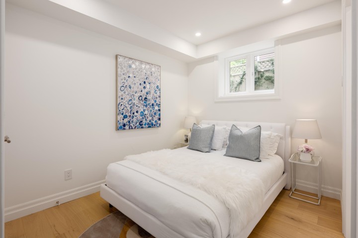 Photo 10 at 2016 W 15th Avenue, Kitsilano, Vancouver West