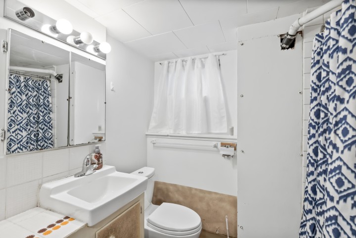 Photo 27 at 2846 W 8th Avenue, Kitsilano, Vancouver West