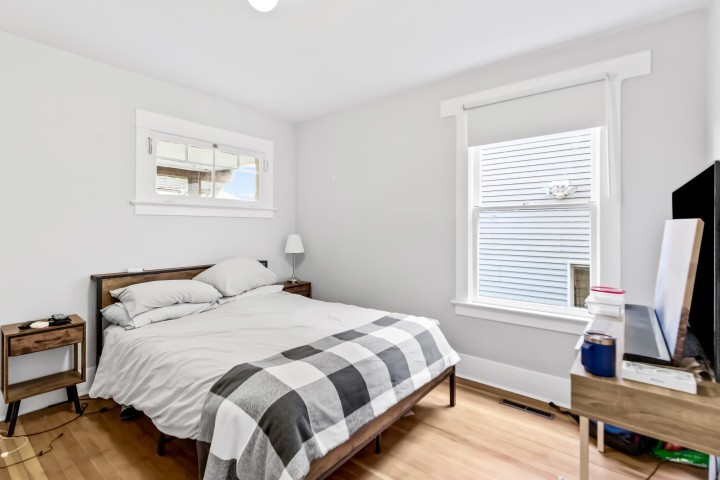 Photo 14 at 2846 W 8th Avenue, Kitsilano, Vancouver West