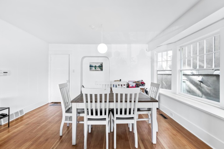 Photo 8 at 2846 W 8th Avenue, Kitsilano, Vancouver West