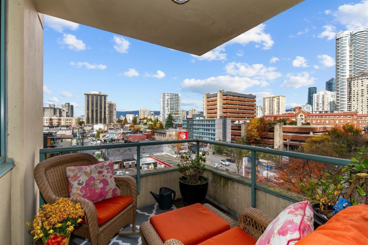 Photo 2 at 706 - 1238 Burrard Street, Downtown VW, Vancouver West