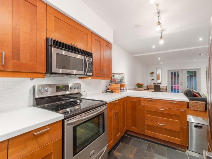 Photo 13 at 9 - 2151 Banbury Road, Deep Cove, North Vancouver