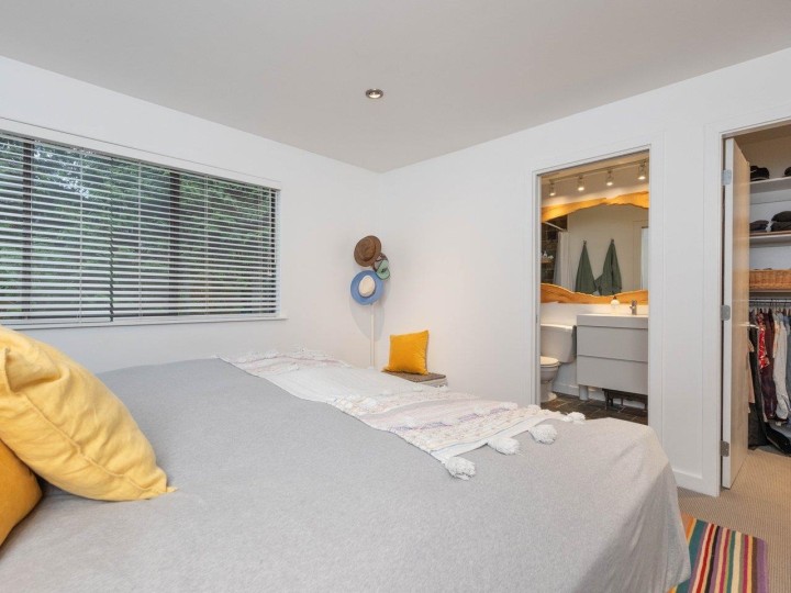 Photo 17 at 9 - 2151 Banbury Road, Deep Cove, North Vancouver