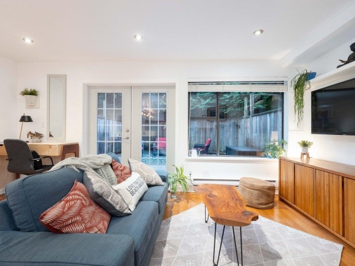 Photo 4 at 9 - 2151 Banbury Road, Deep Cove, North Vancouver