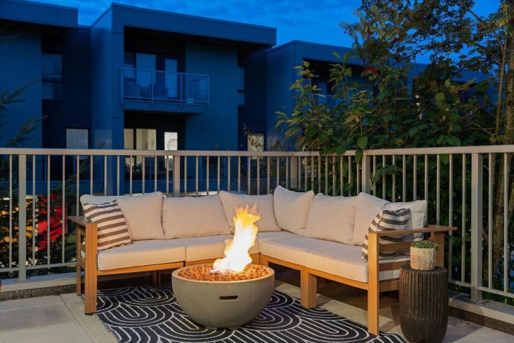 Photo 6 at 40 - 3596 Salal Drive, Roche Point, North Vancouver