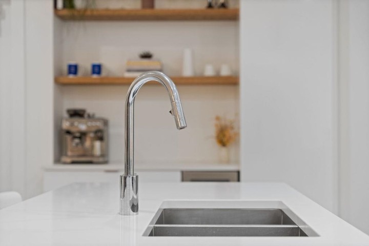 Photo 12 at 40 - 3596 Salal Drive, Roche Point, North Vancouver