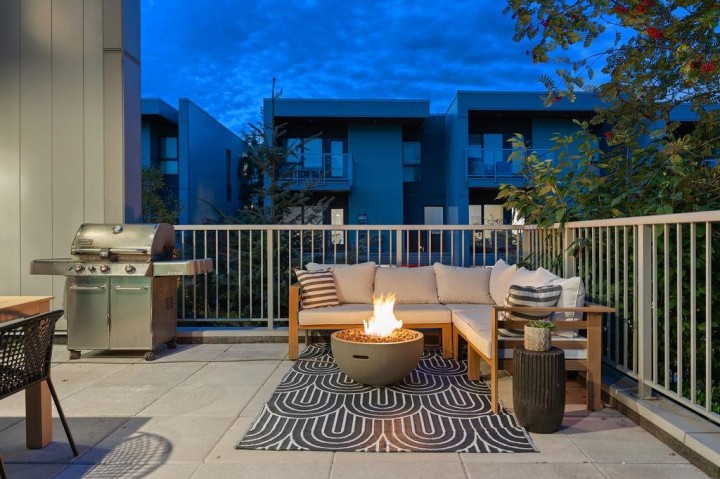 Photo 7 at 40 - 3596 Salal Drive, Roche Point, North Vancouver