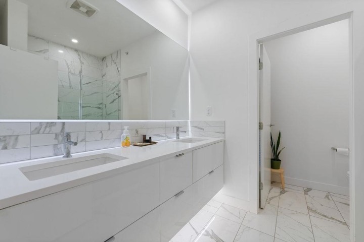 Photo 20 at 40 - 3596 Salal Drive, Roche Point, North Vancouver