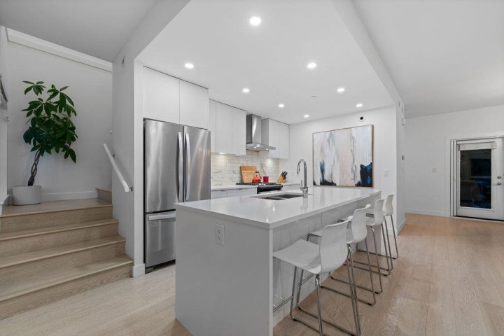 Photo 14 at 40 - 3596 Salal Drive, Roche Point, North Vancouver