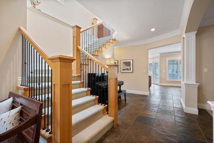 Photo 18 at 938 Kings Avenue, Sentinel Hill, West Vancouver