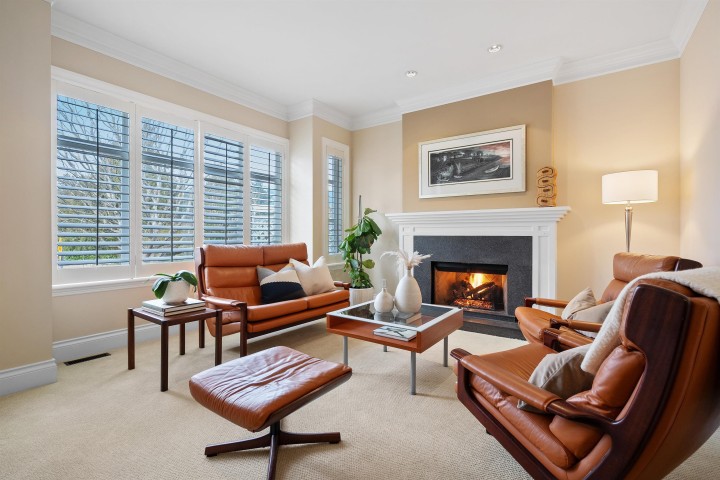 Photo 11 at 938 Kings Avenue, Sentinel Hill, West Vancouver