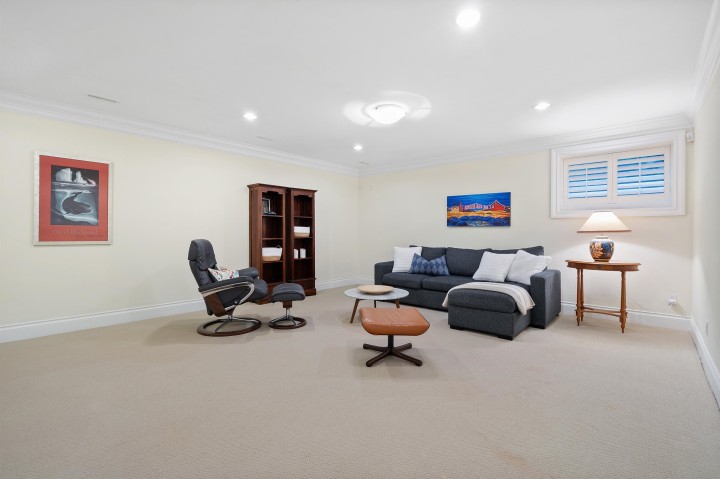 Photo 25 at 938 Kings Avenue, Sentinel Hill, West Vancouver