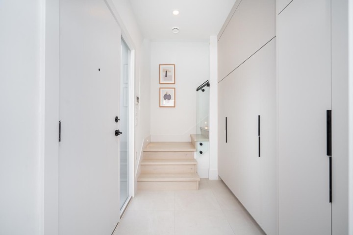 Photo 3 at 2462 Adanac Street, Renfrew VE, Vancouver East