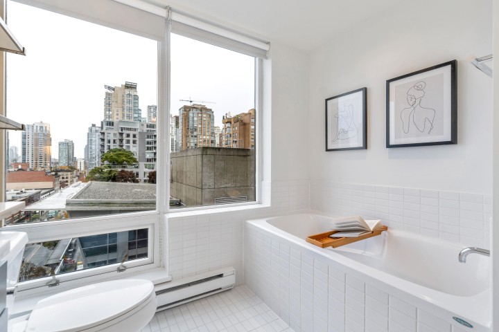 Photo 24 at 1003 - 1055 Homer Street, Yaletown, Vancouver West