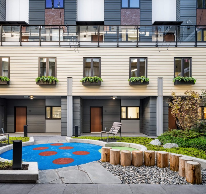 Photo 11 at 112 - 342 Mountain Highway, Lynnmour, North Vancouver