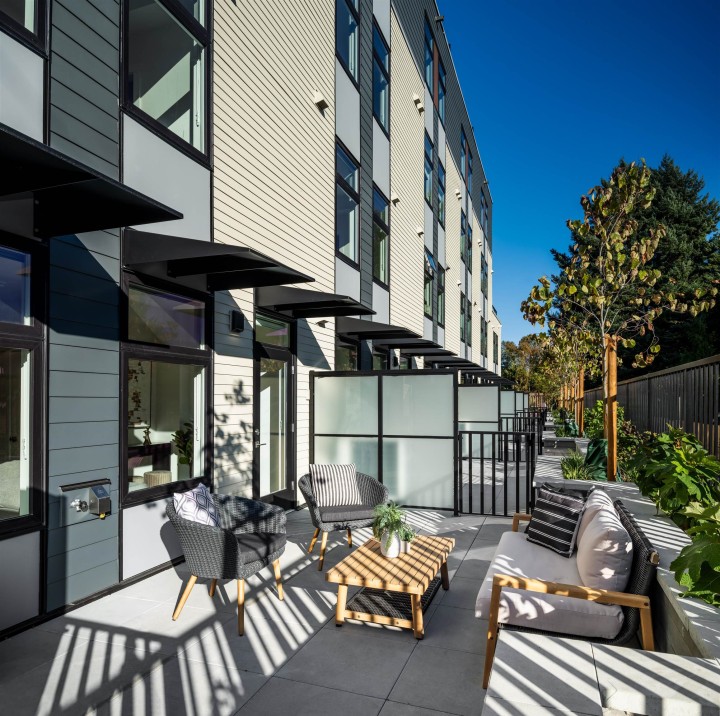 Photo 4 at 112 - 342 Mountain Highway, Lynnmour, North Vancouver