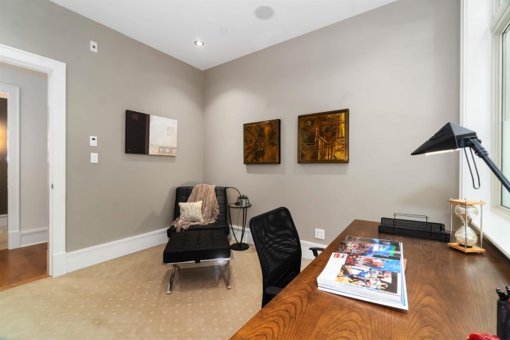 Photo 26 at 304 - 2535 Garden Court, Whitby Estates, West Vancouver