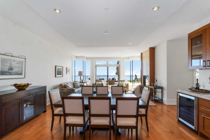 Photo 18 at 304 - 2535 Garden Court, Whitby Estates, West Vancouver