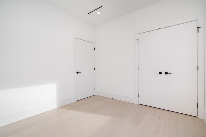 Photo 16 at 2 - 2460 Adanac Street, Renfrew VE, Vancouver East