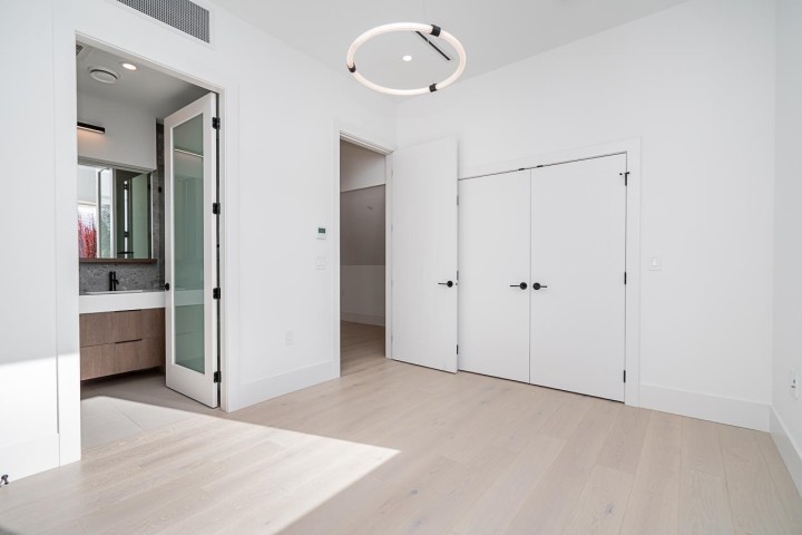 Photo 26 at 2 - 2460 Adanac Street, Renfrew VE, Vancouver East