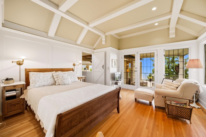 Photo 16 at 3654 Creery Avenue, West Bay, West Vancouver