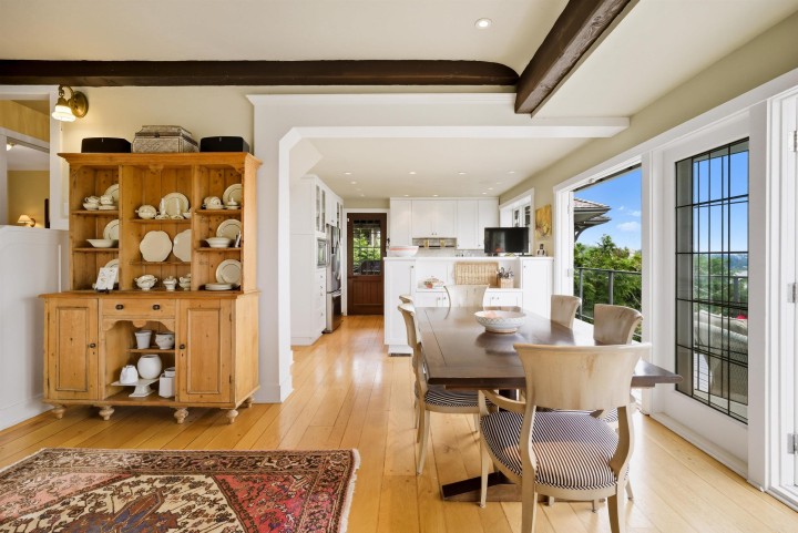 Photo 10 at 3654 Creery Avenue, West Bay, West Vancouver