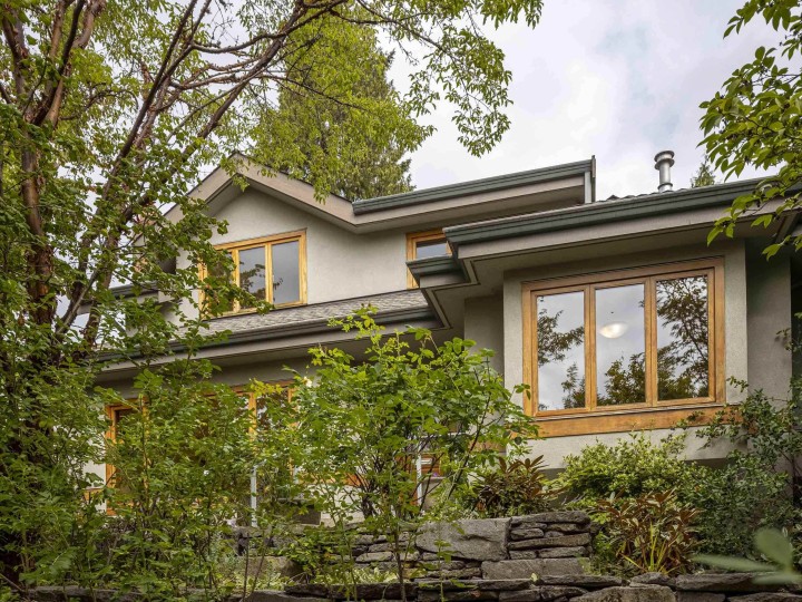 Photo 2 at 4055 W 35th Avenue, Dunbar, Vancouver West