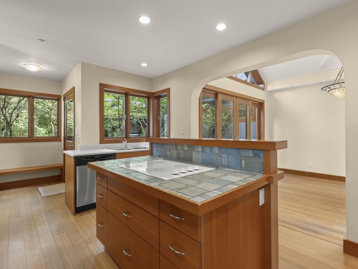 Photo 15 at 4055 W 35th Avenue, Dunbar, Vancouver West