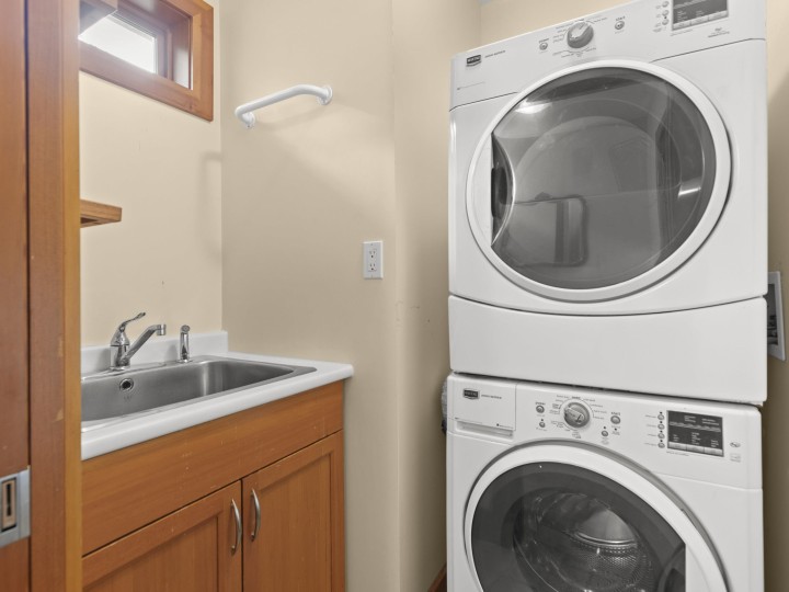 Photo 19 at 4055 W 35th Avenue, Dunbar, Vancouver West