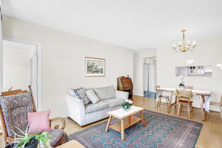 Photo 9 at 403 - 2580 Tolmie Street, Point Grey, Vancouver West