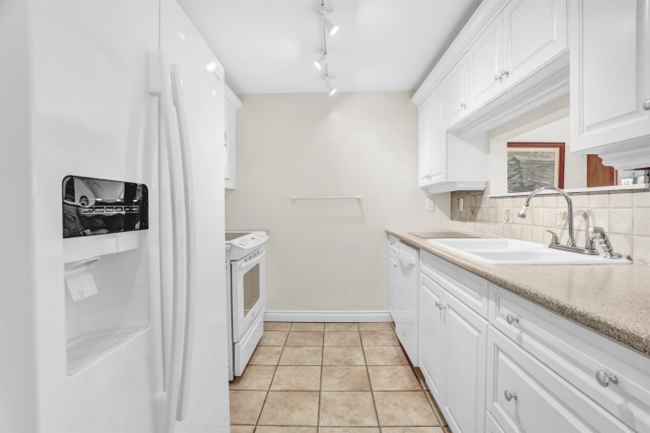 Photo 21 at 403 - 2580 Tolmie Street, Point Grey, Vancouver West