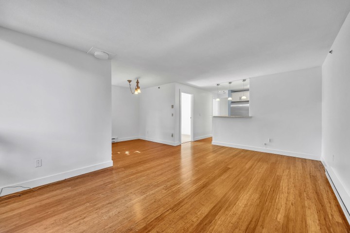 Photo 23 at 28 - 1345 W 4th Avenue, False Creek, Vancouver West