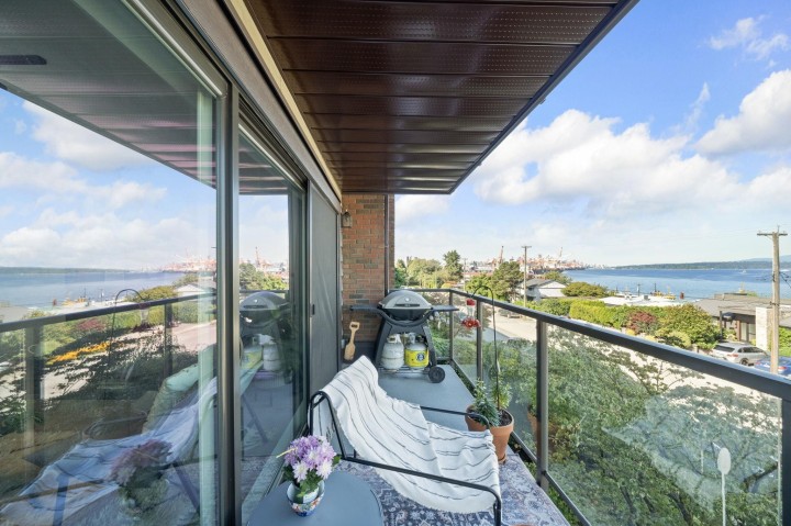 Photo 24 at 302 - 2366 Wall Street, Hastings, Vancouver East