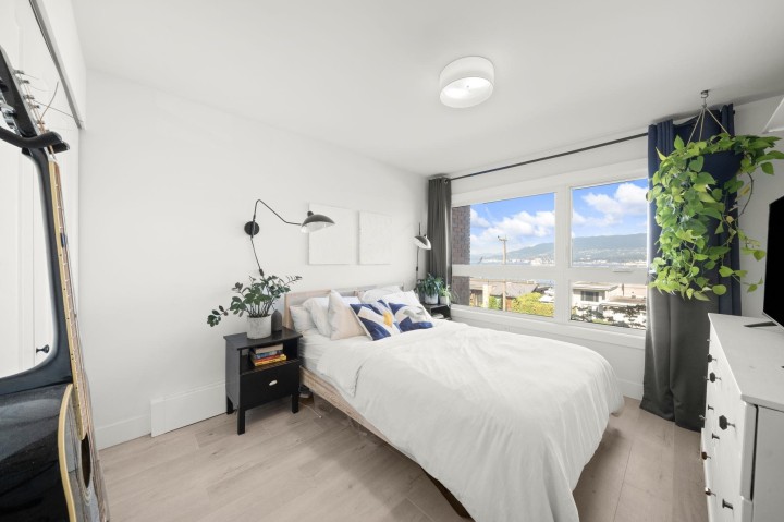 Photo 4 at 302 - 2366 Wall Street, Hastings, Vancouver East