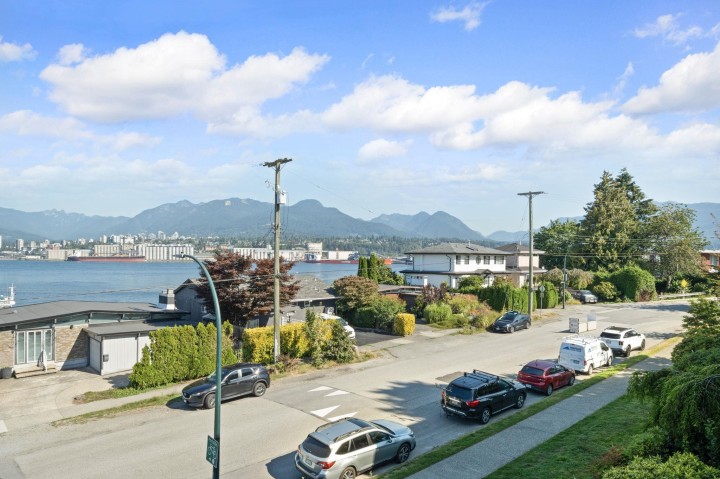 Photo 25 at 302 - 2366 Wall Street, Hastings, Vancouver East