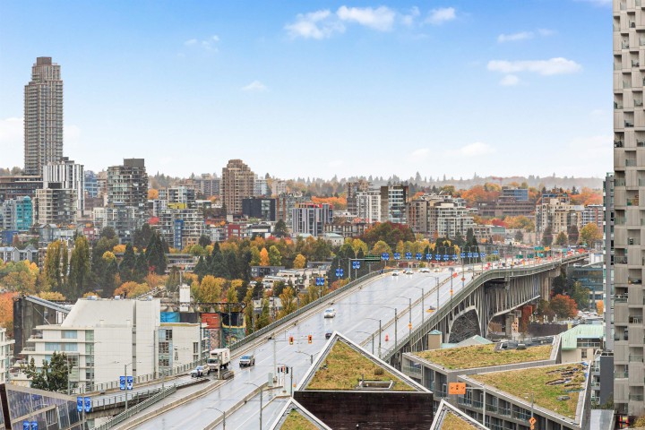 Photo 12 at 1506 - 789 Drake Street, Downtown VW, Vancouver West