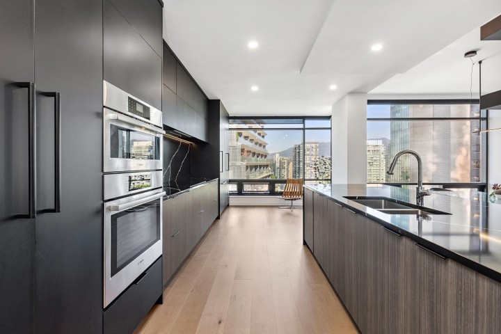 Photo 3 at 8C - 1500 Alberni Street, West End VW, Vancouver West