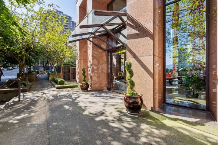 Photo 39 at 8C - 1500 Alberni Street, West End VW, Vancouver West