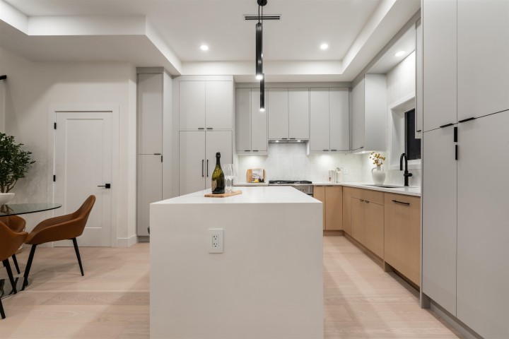 Photo 6 at 1 - 1259 Renfrew Street, Renfrew VE, Vancouver East