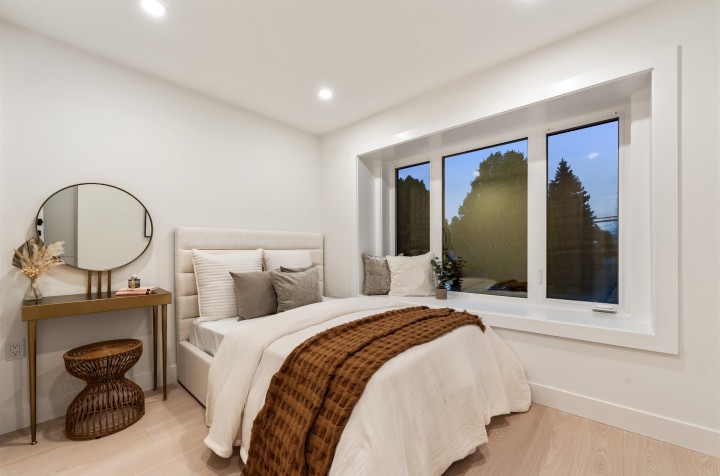 Photo 13 at 1 - 1259 Renfrew Street, Renfrew VE, Vancouver East