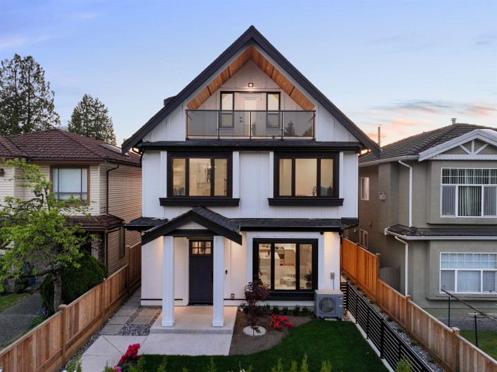 Photo 1 at 1 - 1259 Renfrew Street, Renfrew VE, Vancouver East