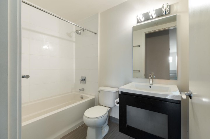 Photo 13 at 218 - 3333 Main Street, Main, Vancouver East