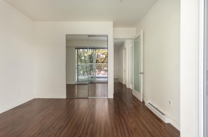 Photo 7 at 218 - 3333 Main Street, Main, Vancouver East