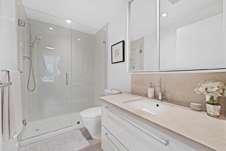 Photo 17 at 230 W 1 Avenue, False Creek, Vancouver West