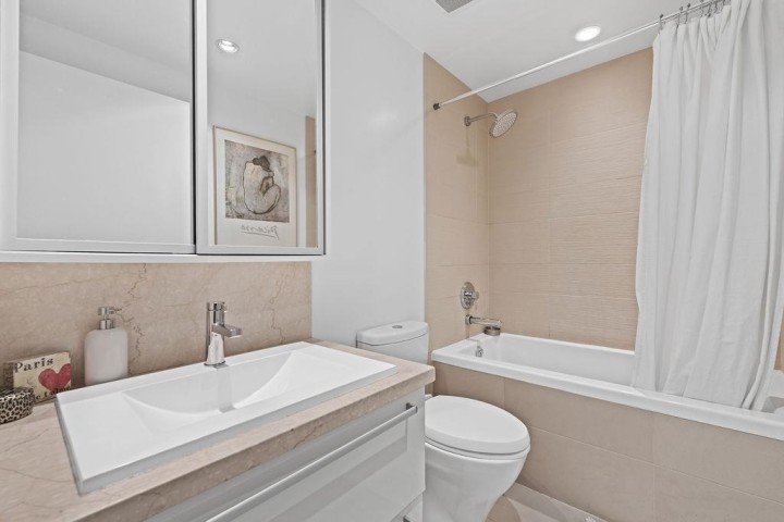 Photo 20 at 230 W 1 Avenue, False Creek, Vancouver West