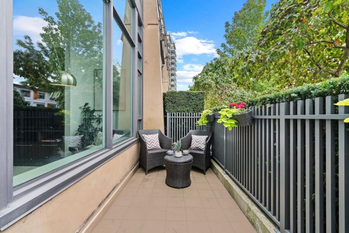 Photo 24 at 230 W 1 Avenue, False Creek, Vancouver West