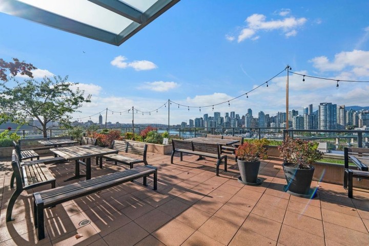 Photo 33 at 230 W 1 Avenue, False Creek, Vancouver West