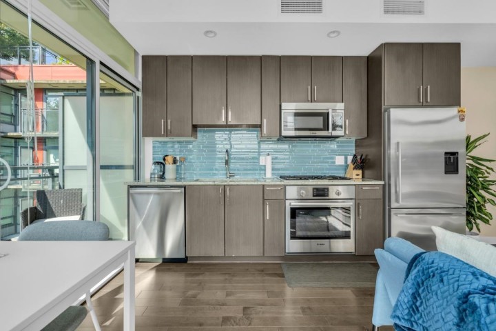 Photo 12 at 504 - 38 W 1st Avenue, False Creek, Vancouver West